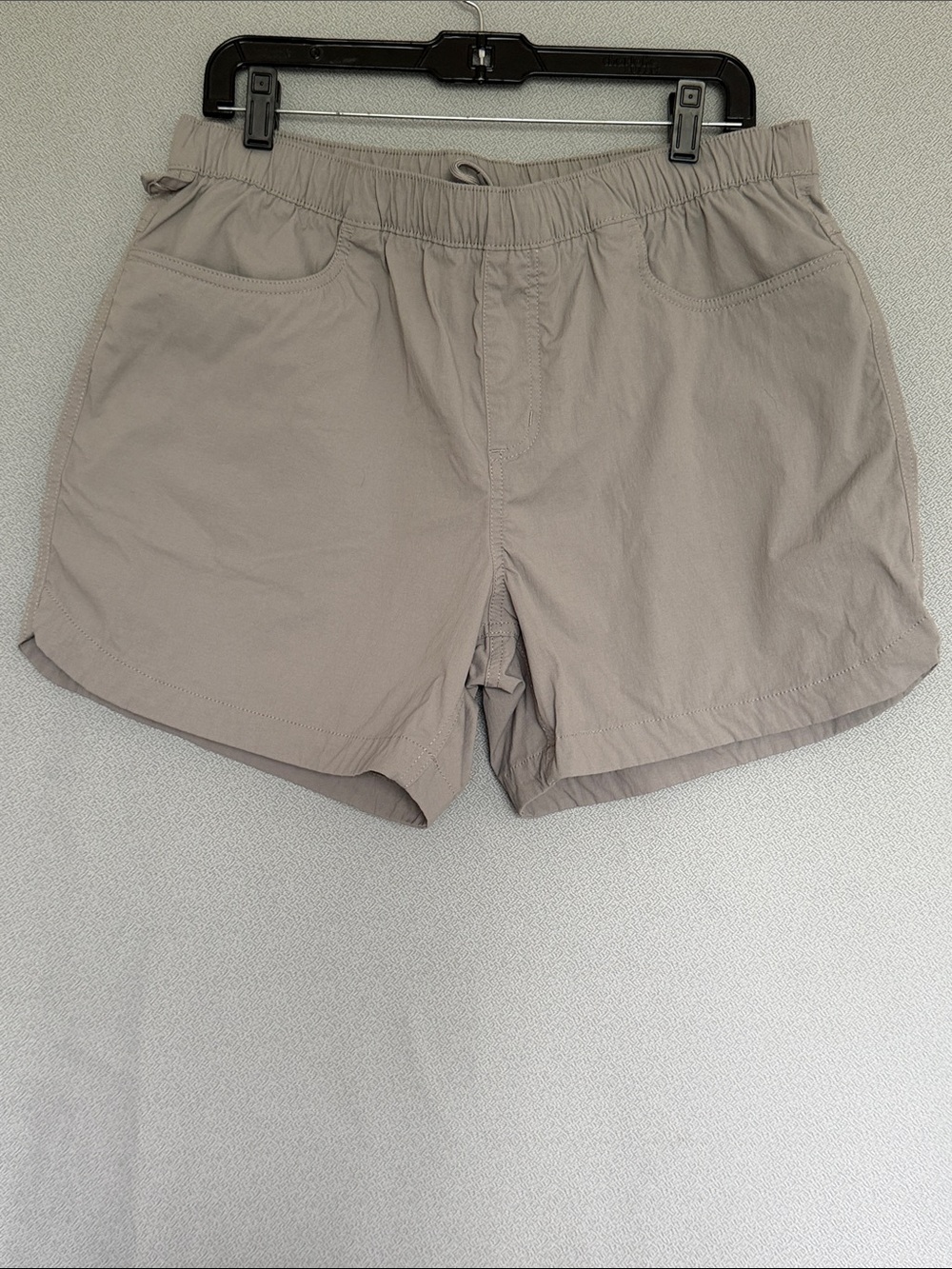 Carhartt Light Gray Women's Athletic Elastic-Waist Shorts - Large (12-14)